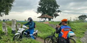 Antisipasi Gangguan Perjalanan, KAI Daop 3 Cirebon Gencarkan Patroli Udara dan Segel Perlintasan Ilegal