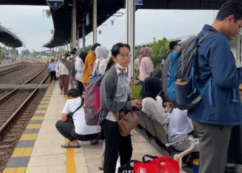 KAI Daop 3 Cirebon: Angkutan Lebaran 2026, 273.002 Pelanggan, Ketepatan Waktu 100%