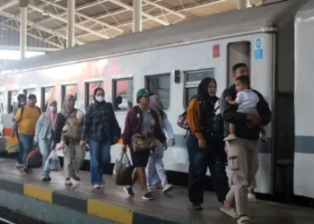 Libur Panjang Mei 2026: KAI Daop 3 Cirebon Layani 35.016 Penumpang, Siapa Saja yang Bepergian?