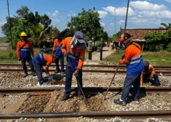 KAI Daop 3 Cirebon Menutup Perlintasan Ilegal Lagi: Apa Dampaknya bagi Masyarakat?