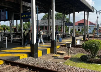 Libur Panjang: Lonjakan Penumpang Kereta Api dan Dampaknya pada Sektor Pariwisata Daerah