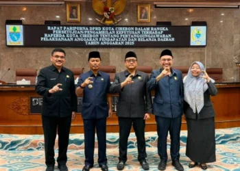 Effendi Edo dan DPRD Kota Cirebon Setujui Raperda Pertanggungjawaban APBD 2025