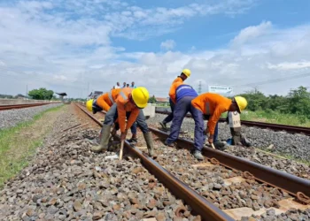 Langkah Strategis PT KAI Daop 3 Cirebon dalam Pemeliharaan Prasarana Kereta Api Tahun 2026