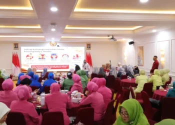 Meningkatkan Kecerdasan Finansial Perempuan: Upaya OJK Cirebon dalam Menghadapi Kejahatan Keuangan