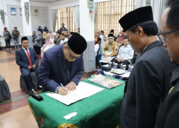 Direksi Perumda Air Minum Dilantik: Wali Kota Ingatkan Pentingnya Pelayanan Publik